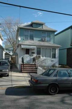 $415,000
South Ozone Park 4BR 2BA, FOR MORE INFO CALL SHAWN AT