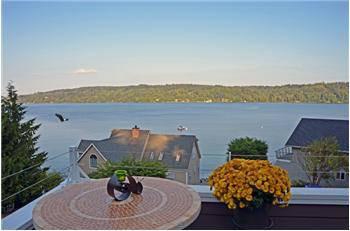 $417,800
Hamptons Look With Captivating Puget Sound Views