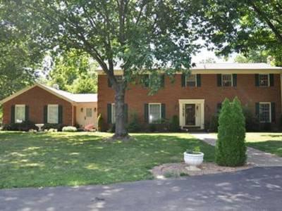 $419,000
6 Bedroom, 4 Bath Home in Evansville!