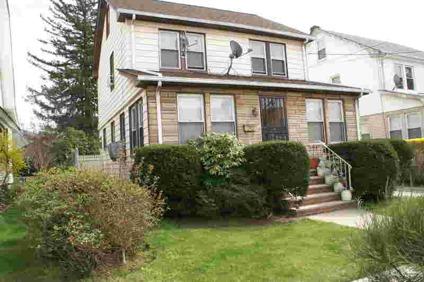 $419,000
Queens Village, This excellent two-story 3 bedroom