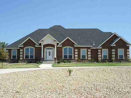 $419,900
Abilene 4BR 3.5BA, Huge living & dining areas.