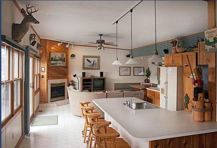 $419,900
Lake House on Lake Wisconsin