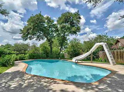 $425,000
Austin 4BR 3.5BA, Yaupon Terrace home situated on large
