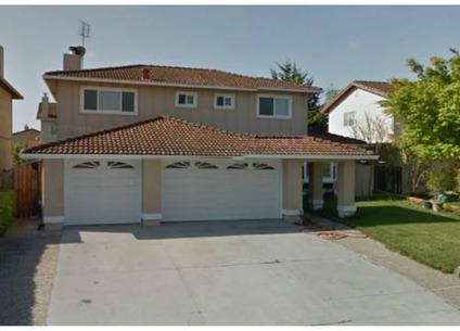 $425,000
Great home for one looking to upgrade or first home buyer!