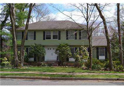 $428,998
2 or More Stories, Colonial - No Bruns, NJ