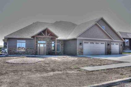 $429,900
1200 S Discovery Ave, Sioux Falls SD, 57106