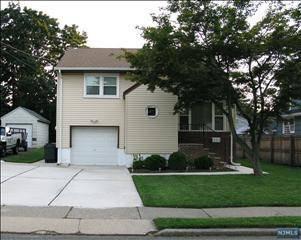 $429,999
Fair Lawn 3BR 2BA, ENTRY FOYER LEADING TO LIVING ROOM