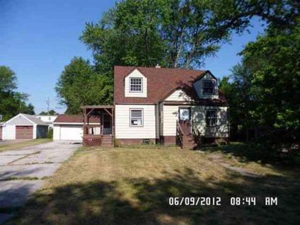 $42,000
Lake Station, 3 bedroom, 2 bath 1.5 Story with full