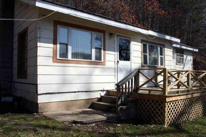$42,000
Rupert, Compact in nature. This Three BR One BA single story home