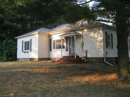 $42,400
Bank Owned Home for Sale 38015 Cr 380 Gobles MI