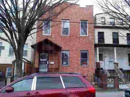 $439,000
Brooklyn 3BA, Detached - 2 Family, brick. 3 bedrooms over 3