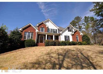 $439,000
This beautiful Six BR home is the full package in North Oconee!