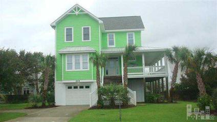 $439,900
Carolina Beach, Beautiful coastal home with 5 bedrooms