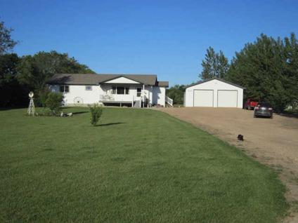 $439,900
Minot 4BR 3BA, Beautiful home on a private 2.38 acre lot