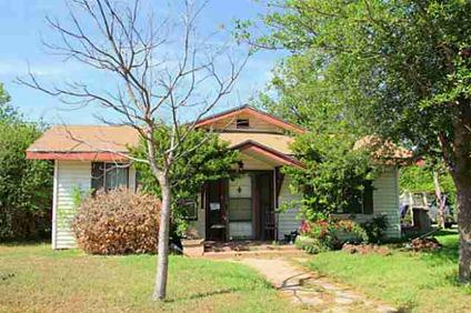 $43,000
Abilene, CHARMING Three BR Two BA HOME WITH LOTS OF