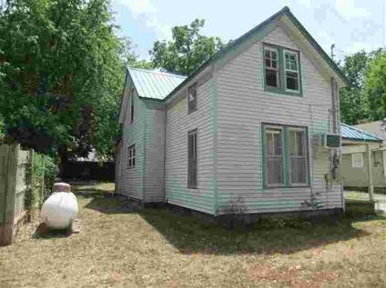 $43,000
Close to shopping, downtown or SBU!! This 3 BR 2-story house just needs a bit of