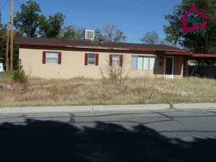 $43,000
Las Cruces Real Estate Home for Sale. $43,000 3bd/2ba. - EVELYN BRUDER of