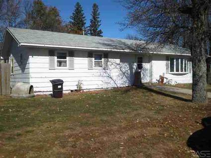 $43,100
Ihlen, Ranch style home featuring 3 bedrooms and 1 bathroom.