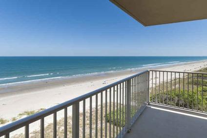 $449,000
Cape Canaveral 3BR 2BA, OCEAN PENTHOUSE in Canaveral Towers.
