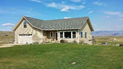 $449,000
With the mountains at your front doorsteps and the flowing waters of the Little