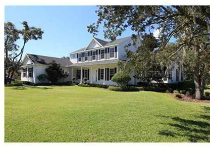 $449,900
Bradenton 4BR, Gracious classic styling in this MIll Creek