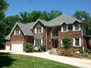 $449,900
Homer Glen Four BR Three BA, Aprx. half acre wooded site in upscale