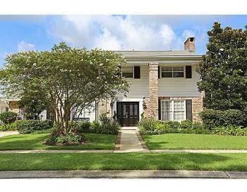 $449,900
Metairie 3BR 3BA, IT HAS AMNY, MANY UPDATES AND IS MOVE