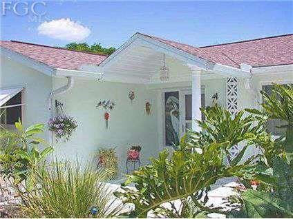 $449,900
North Fort Myers 3BR, Water, water, everywhere!