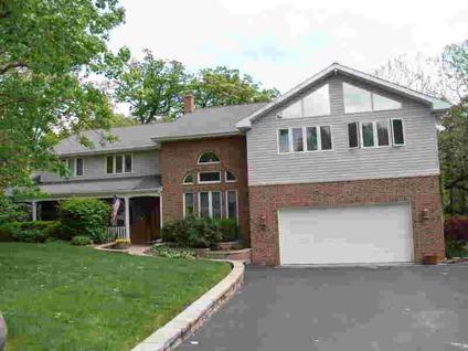 $449,900
Palos Heights, Right out of Architects Digest.