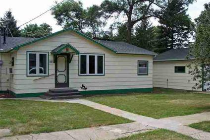 $44,900
Ramona, Looking for Peace and Quiet. Nice and open 3