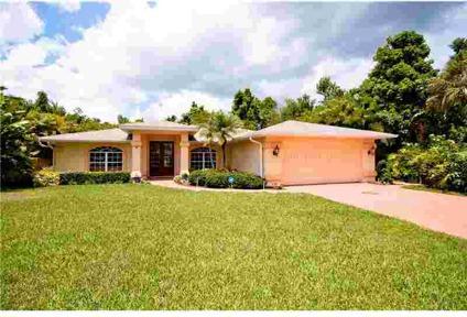 $450,000
Bradenton 3BR, Private and Serene, this exquisite home is
