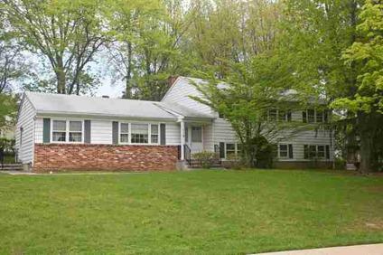 $450,000
Red Bank 4BR 2.5BA, (Mailing , 07701) Motivated seller says