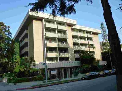 $459,000
Los Angeles 2BR 2BA, Top Floor,(6th floor) corner unit