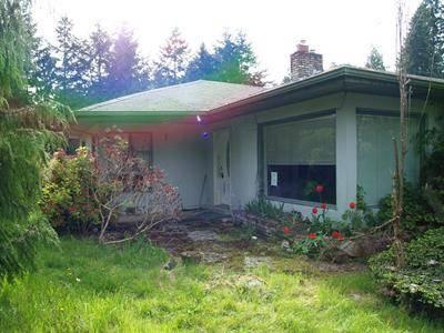 $45,000
Charming 3 bedroom property with lots of potential!