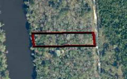 $45,000
Live Oak, River Lot on the Suwannee River. Close to Charles