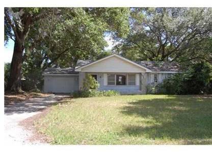 $45,500
Winter Haven, Block 3 bedroom home with tons of potential.