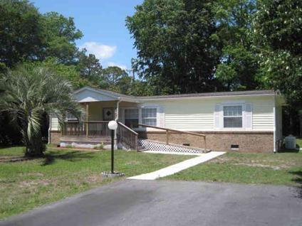 $45,900
Murrells Inlet, Very nice 3BR 2 bath on a large