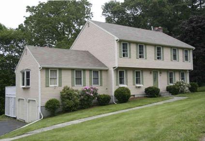 $460,000
Marlborough 4BR 2.5BA, You will feel right at home when you