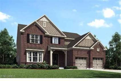 $465,000
Drees Homes presents this stunning to-be-built Rowan design at Highland Park!