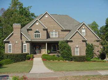 $469,900
Kernersville 6BR 4BA, So much to offer with this gorgeous