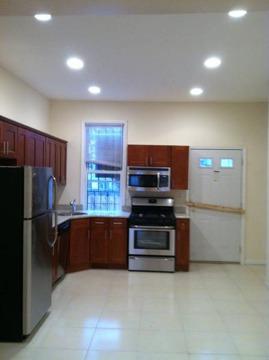 $475,000
Brooklyn 4BA, Fully renovated 2 family in Bed-Stuy.