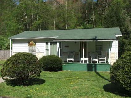 $47,500
Danville 1BA, DON'T MISS THIS OPPORTUNITY TO BUY THIS HOME!