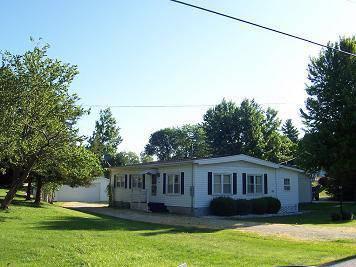 $47,500
Monmouth 3BR 1BA, This is very well maintained double wide