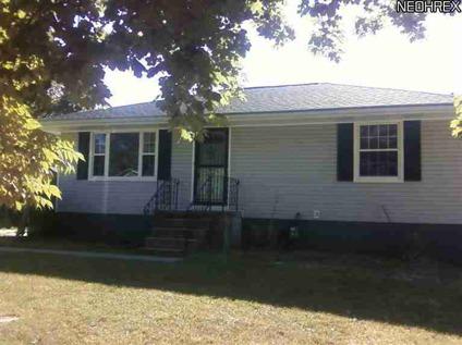 $47,900
Kent 2BA, 3 bedroom ranch, offers 2 finished rooms in bsmt