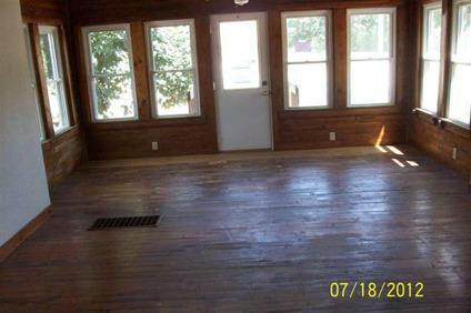 $48,000
Portage 2BA, Handyman special 2 bedroom home in need of