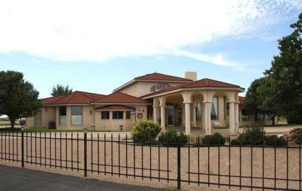 $495,000
Clovis 4BR 3.5BA, This beautiful home is located on 7 +/-