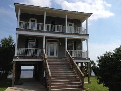 $499,000
Perdido Bay Waterfront Home