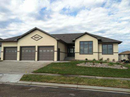 $499,900
Bismarck Real Estate Home for Sale. $499,900 4bd/4ba. - JAMIE SCHMIDT of