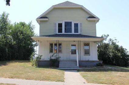 $49,500
Mapleton, Great 2 Story 3BR, 1bath home with all new carpet