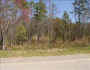 $49,900
Lexington, Beautiful building lot on pond for your new home.